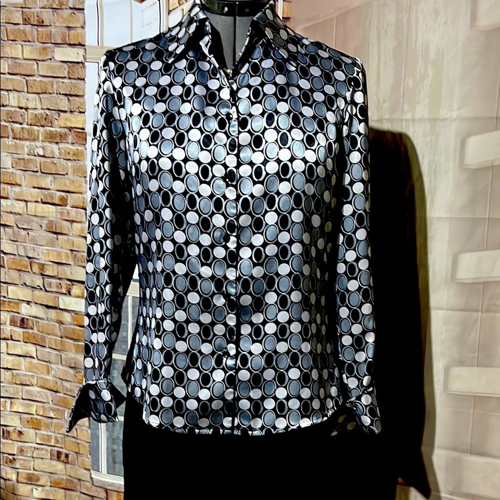 Kasper Black and Silver Geometric Blouse Size 2